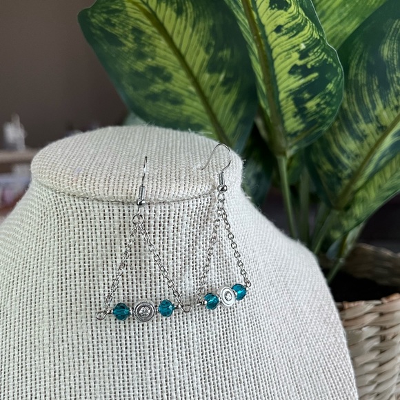 💙Handmade Earrings 💙 - Picture 4 of 9